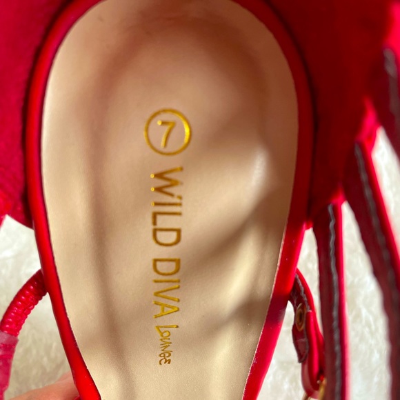 4“ HIGH HEELS - Picture 5 of 5